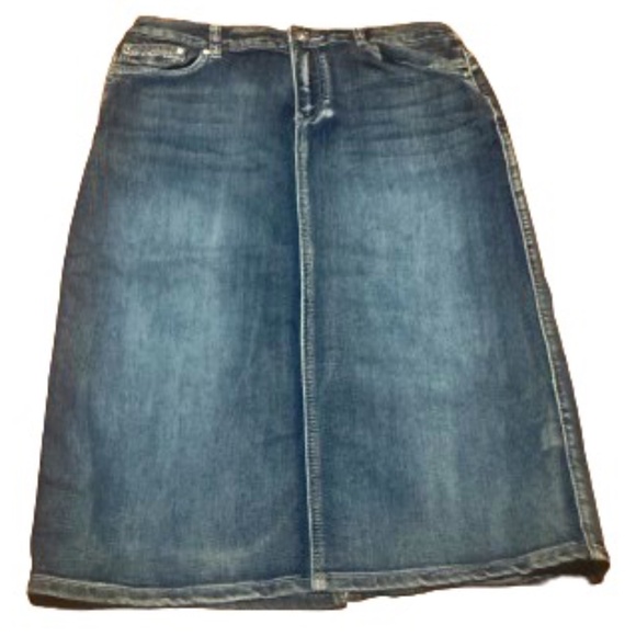 Boho Distressed Christopher & Banks Denim Stretch Pencil Skirt SZ 8 - Picture 1 of 5